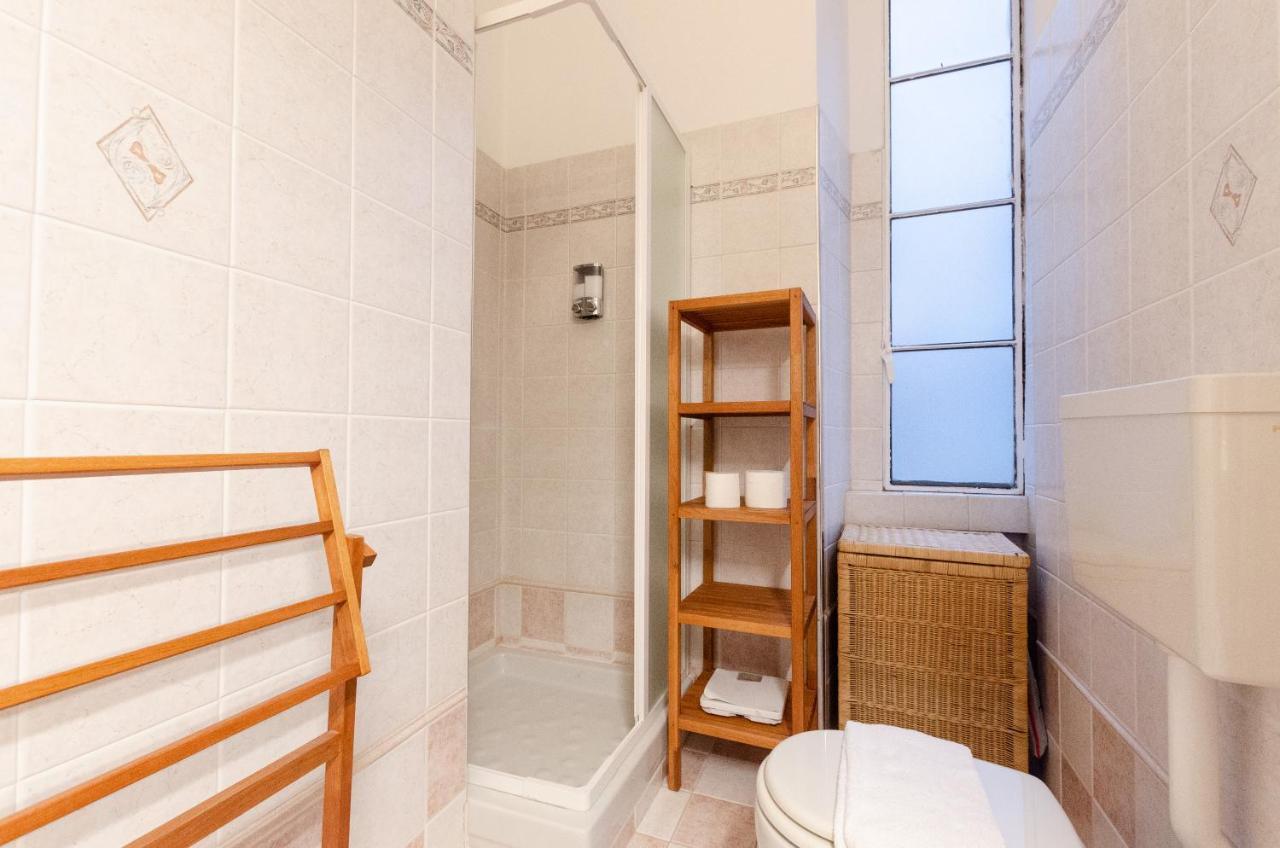 Cozy Central Flat - Porta Romana - Duomo Milan Exterior photo